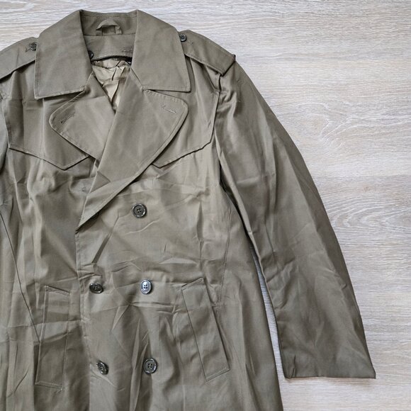 Italian Vintage Military Trench Coat 1981 with Removable Liner Size 46 (Small) - Picture 4 of 17